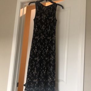 Vintage Size 8 black and white flower dress
